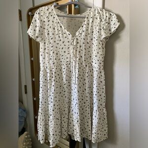 Medium White Dress with Floral Design